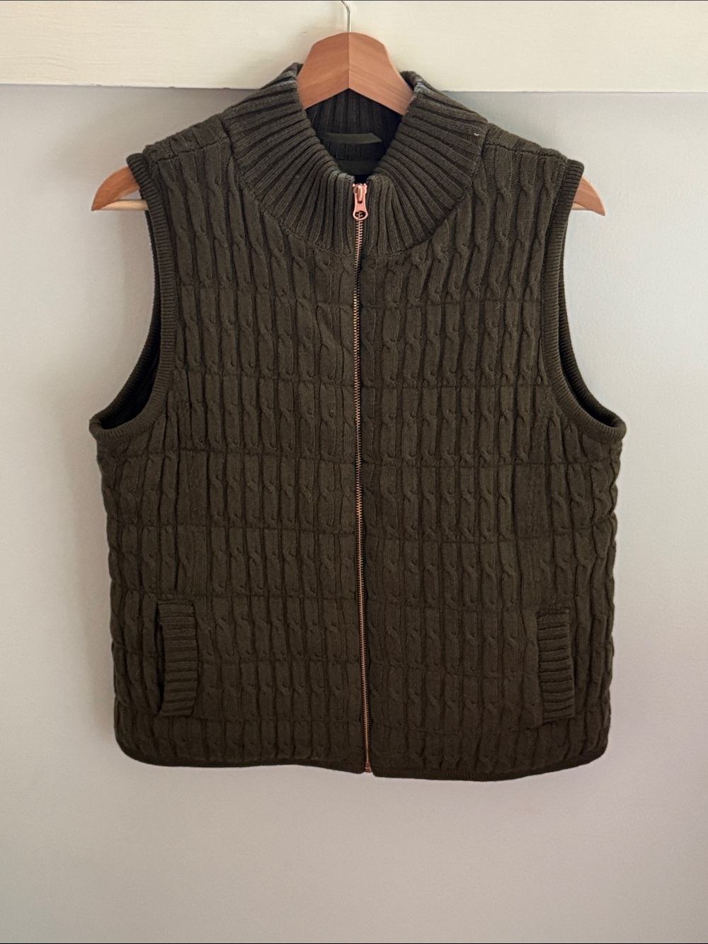 NWT Talbots Petite Cable Knit Zip Vest Olive Green Wool Blend Cozy Fall Size M
